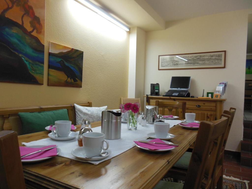 Hotel Alt-Rodenkirchen Кельн Екстер'єр фото